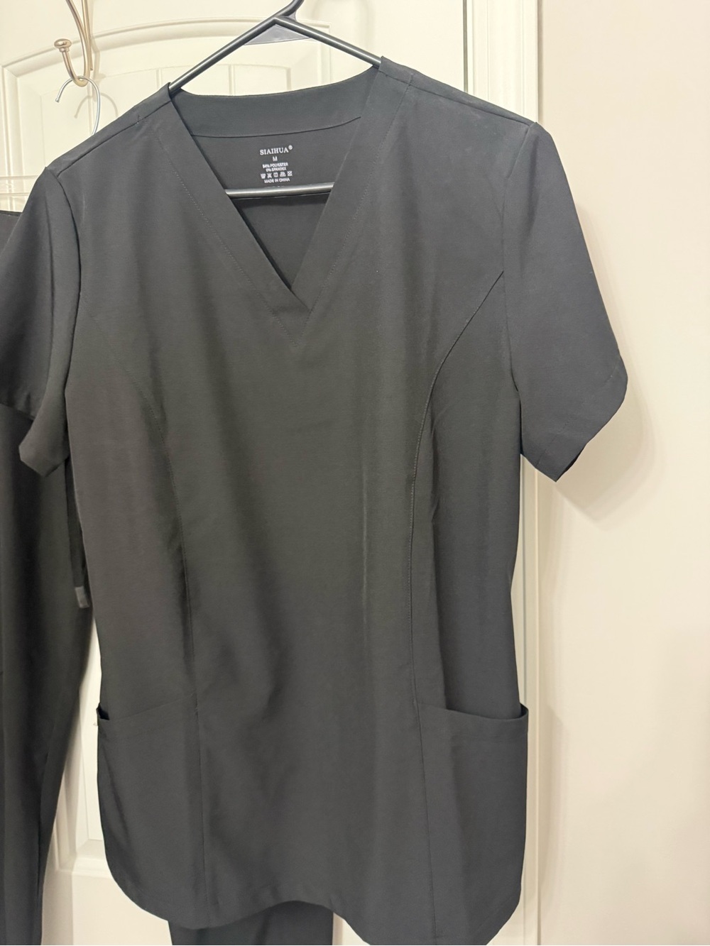 Black Medical Scrub Set - Top & Jogger Pants - Picture 3 of 5